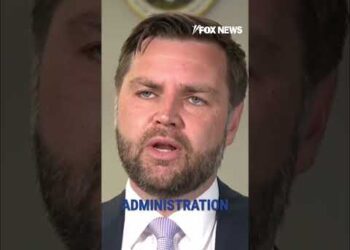 JD Vance sends scathing message to illegal immigrants: ‘Go back home’ #shorts