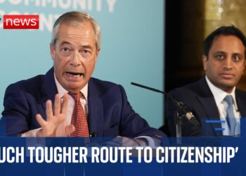 Nigel Farage announces plan to deport legal migrants